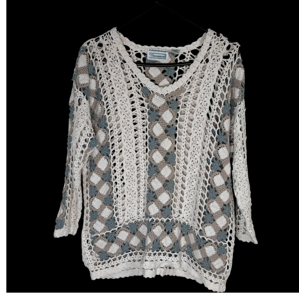 Shenanigans Knitted By Hand Crochet V Neck Sweater Top Beige‎ Grey Blue Floral M